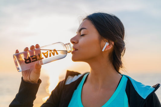 8 Reasons to always carry a reusable water bottle