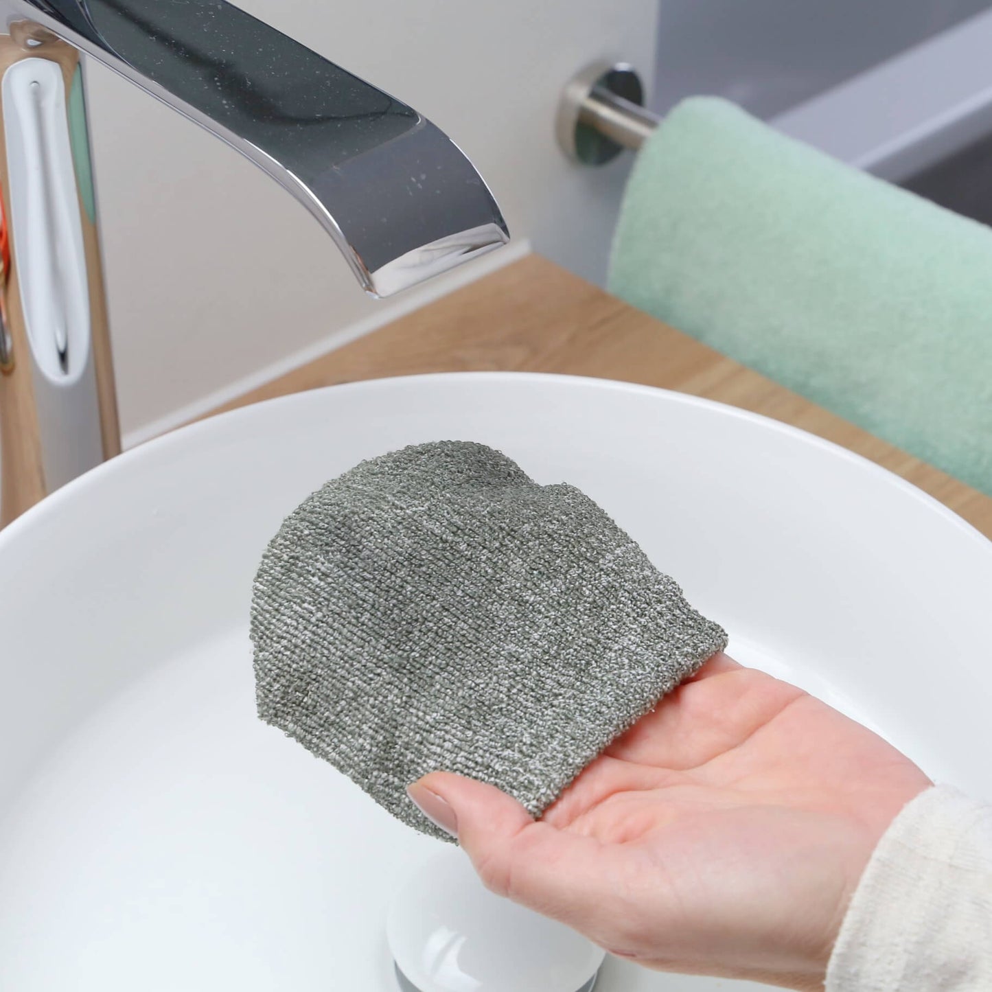 Makeup Remover Glove