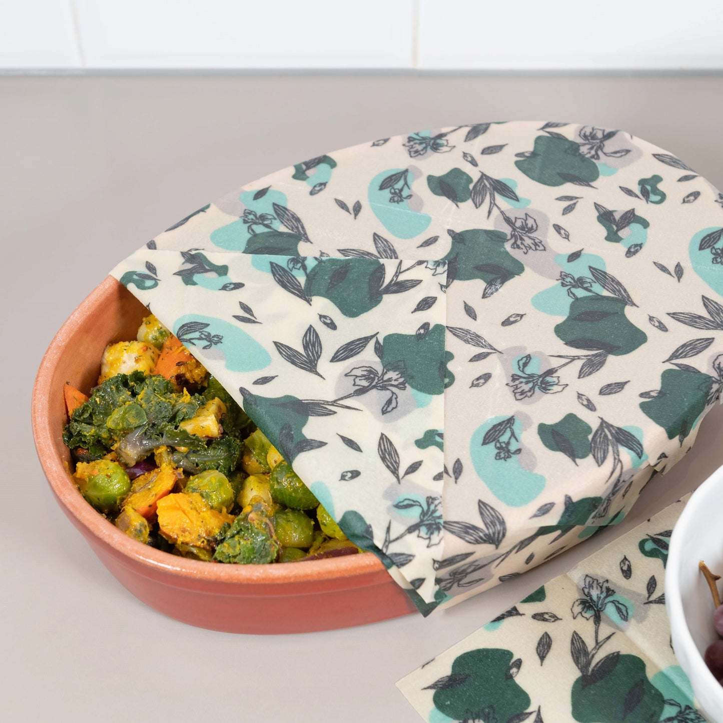 vegan food wraps made with organic cotton with warm food